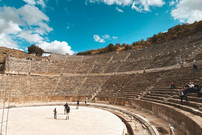 Ephesus Tour with Temple of Artemis and Sirince Village From Izmir - Sirince brings village streets and fruit wine
