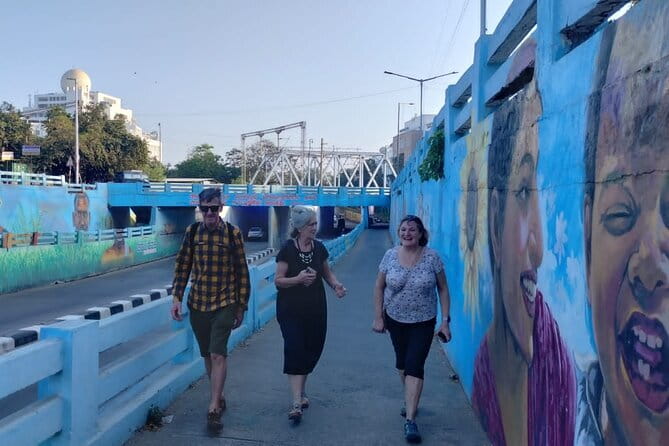 Explore Mahabalipuram & Kanchipuram: A Day Trip from Chennai! - Silk weaving and shopping in Kanchipuram
