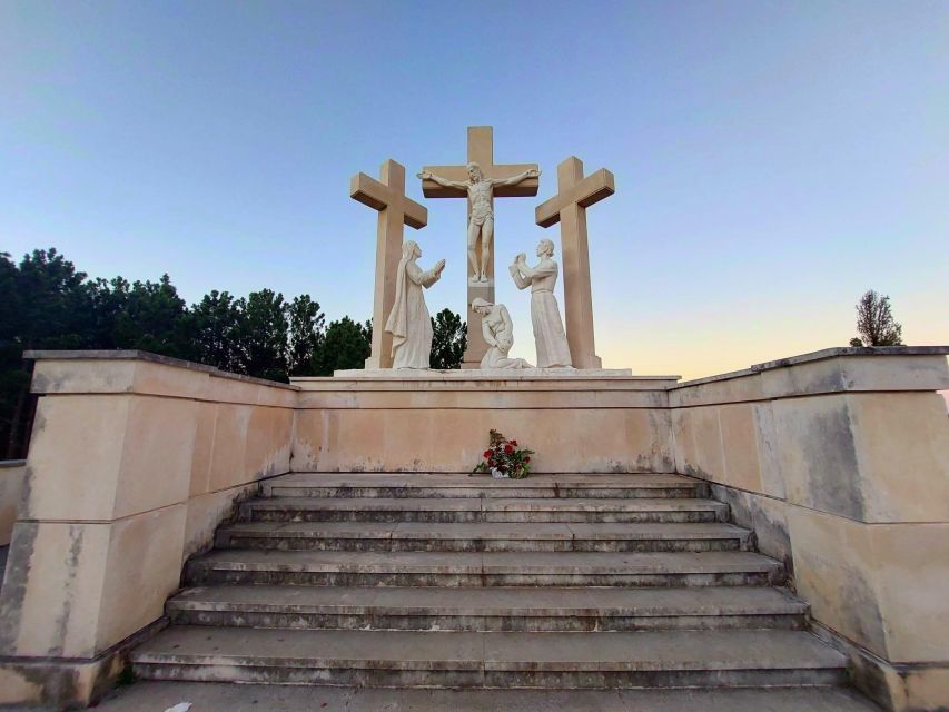 Fátima Private Tour: Shrine| Sacred Path |Shepherds House - Why a private Fátima tour helps