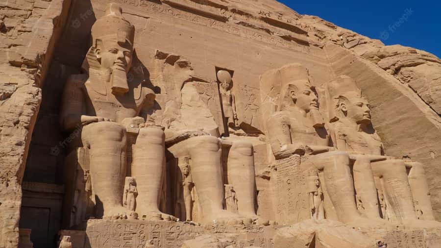 From Aswan: Abu Simbel Temple Day Trip with Hotel Pickup - Guided visit or temple time on your own?
