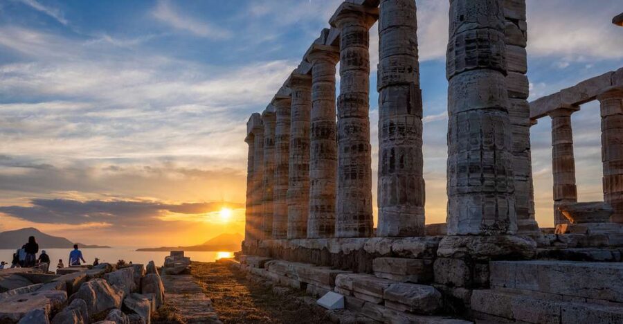 From Athens: Temple of Poseidon & Cape Sounio Half-Day Tour - Lake Vouliagmeni offers a quieter first stop