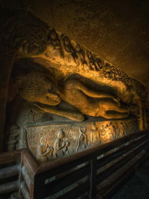 From Aurangabad: 2-Day Ajanta and Ellora Caves Private Tour - Lunch and the possible Bibi Ka Maqbara stop