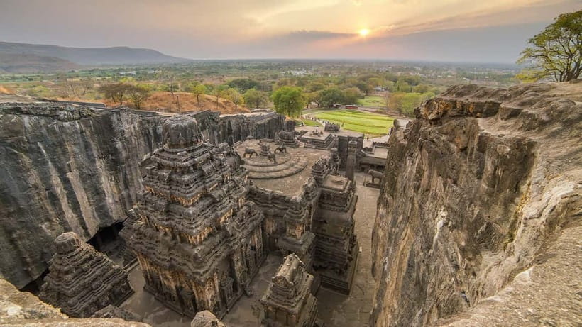 From Aurangabad: Ajanta & Ellora Day Tour with All Inclusion - 5:00 PM return to Aurangabad