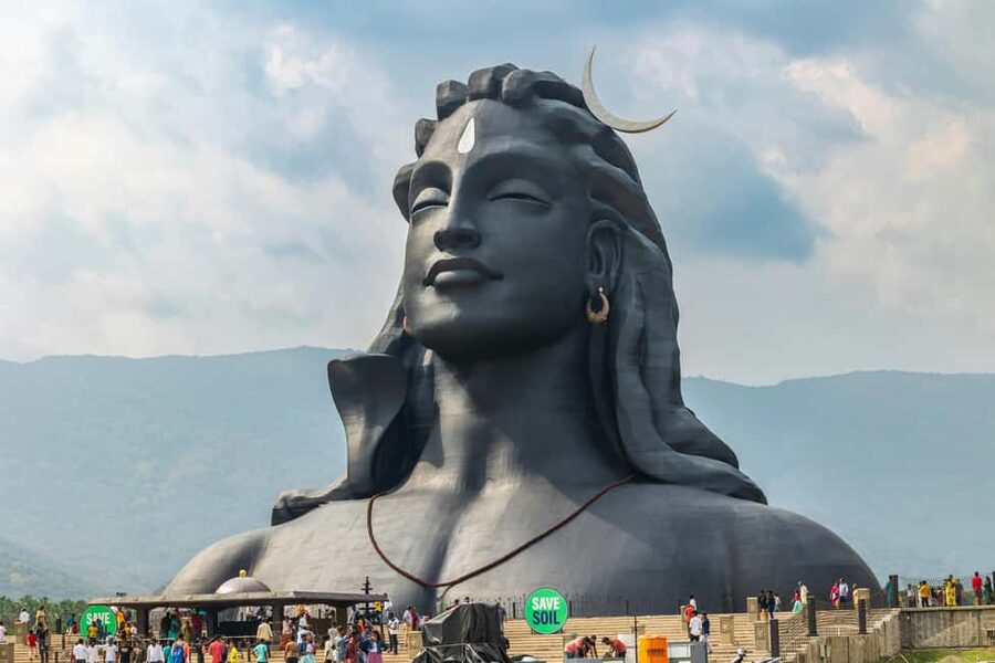From Bangalore: Lepakshi Temple and Adiyogi Statue Day Trip - Meeting the enormous Nandi Bull