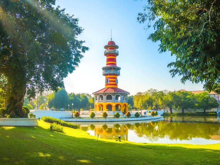 From Bangkok: Ayutthaya Temples and Boat Tour with Lunch - Lunch Beside the River
