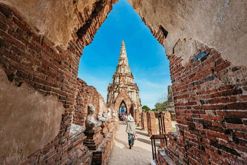 From Bangkok: Ayutthaya Temples Guided Tour with Lunch - Wat Phra Sri Sanphet, the royal heart of Ayutthaya