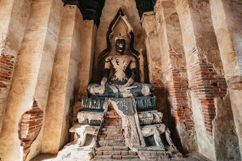 From Bangkok: Ayutthaya Temples Guided Tour with Lunch - Lunch and a practical pause from the heat