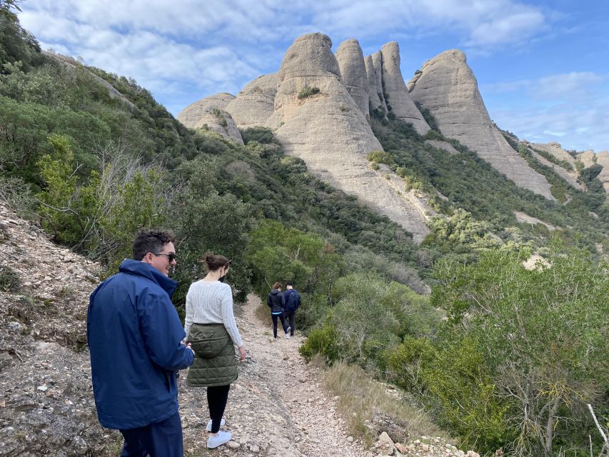 From Barcelona: Montserrat Monastery & Scenic Mountain Hike - Free time, market browsing, and the short final stop