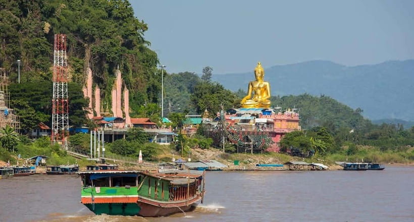 From Chiang Mai : 3 Temples & Golden Triangle with Lunch - Wat Rong Khun, the White Temple