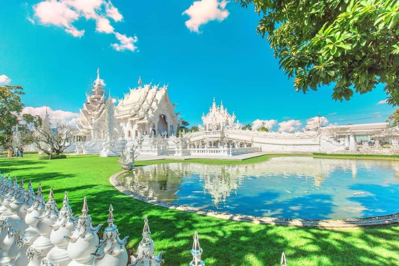 From Chiang Mai : 3 Temples & Golden Triangle with Lunch - The Golden Triangle at the meeting point of three countries