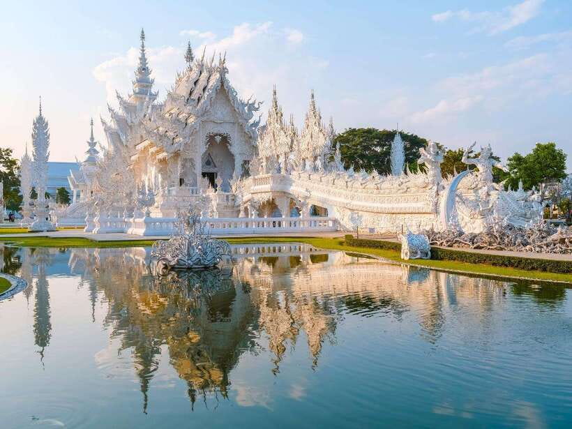 From Chiang Mai: Chiang Rai Famous Temples Guided Tour - Mae Kachan Hot Spring: a 20-minute roadside break