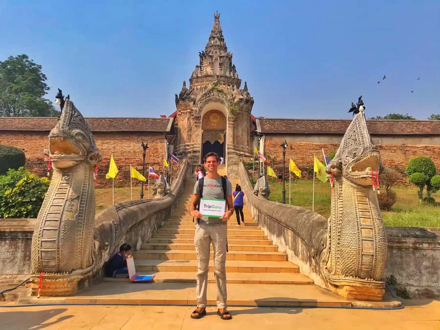 From Chiang Mai: Lamphun and Lampang Temples Tour - The horse-cart option in Lampang