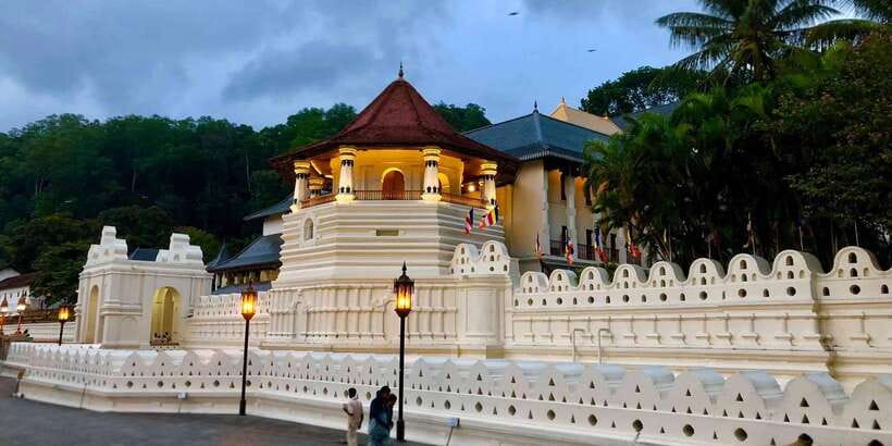 From Colombo: Kandy Temple of Tooth & Elephant Orphanage - Pinnawala Elephants: Feeding, Bathing, and Extra Costs