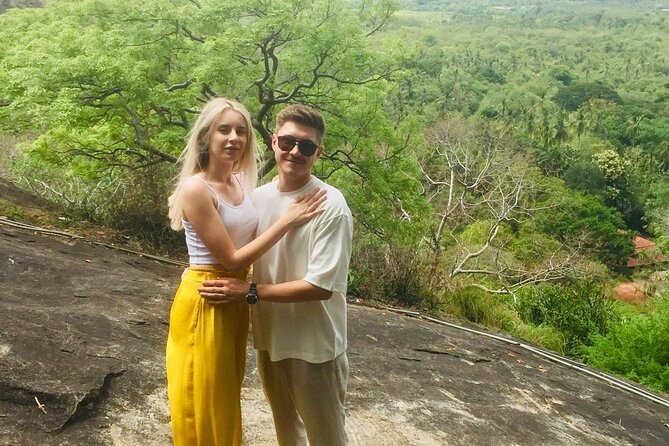 From Colombo: Sigiriya and Dambulla Day Trip and Safari - Frescoes, crowds, and the limits of a two-hour visit