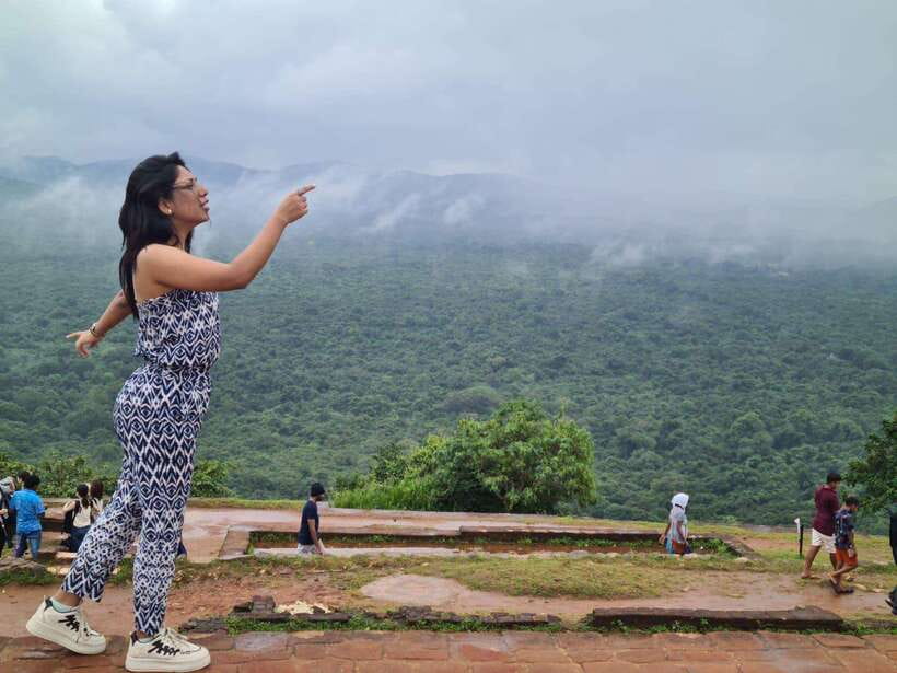 From Colombo: Sigiriya Rock, Dambulla & Minneriya 4x4 Safari - Should you book it?