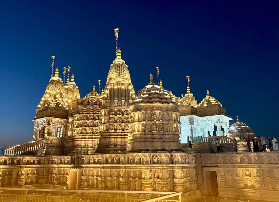 From Dubai: BAPS Hindu Temple And Sheikh Zayed Mosque Tour - Starting at BAPS Hindu Mandir