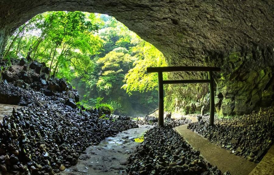 From Fukuoka: Miyazaki, Takachiho Gorge and Shrines Day Tour - Amano Iwato Shrine and the story of Amaterasu