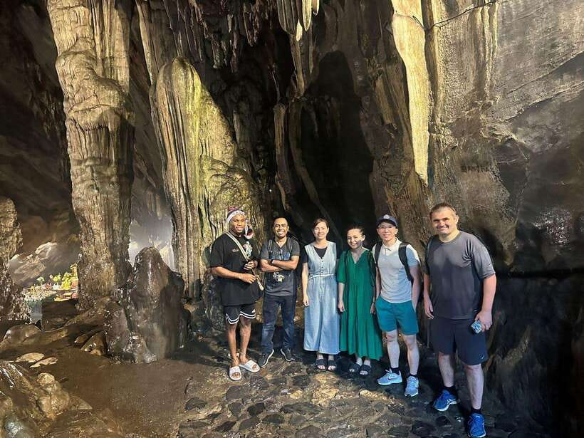 From Hanoi: Full-Day Perfume Pagoda Group Tour with Lunch - Who should book this day trip?