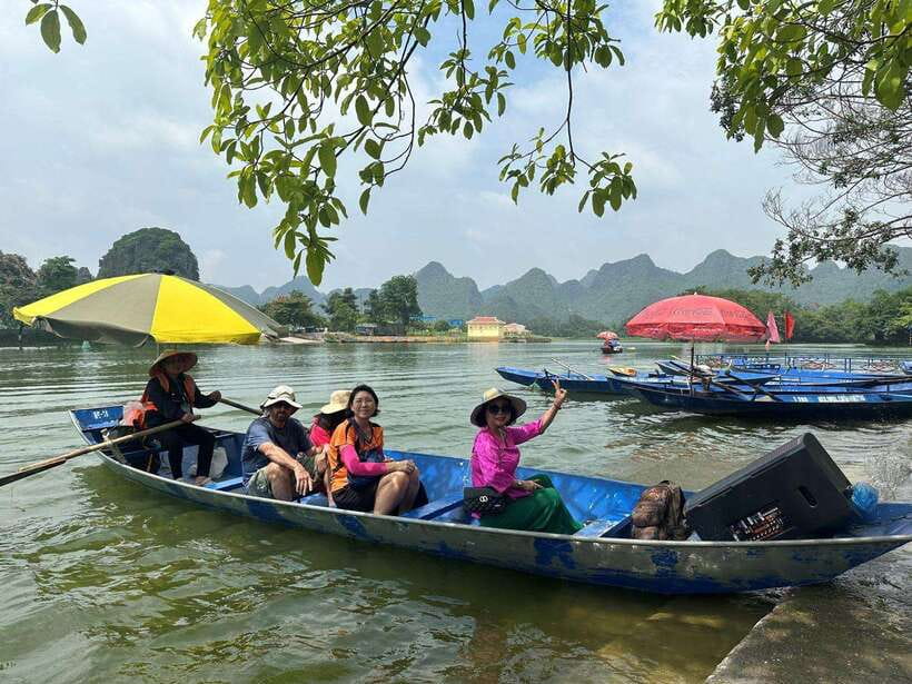 From Hanoi: Full-Day Perfume Pagoda Group Tour with Lunch - Leaving Hanoi at 7:45 a.m.
