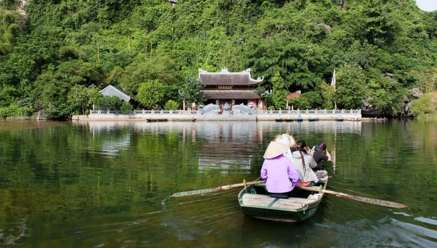 From Hanoi: Trang An & Bai Dinh Pagoda Full-Day Private Tour - Is $130 per person good value?