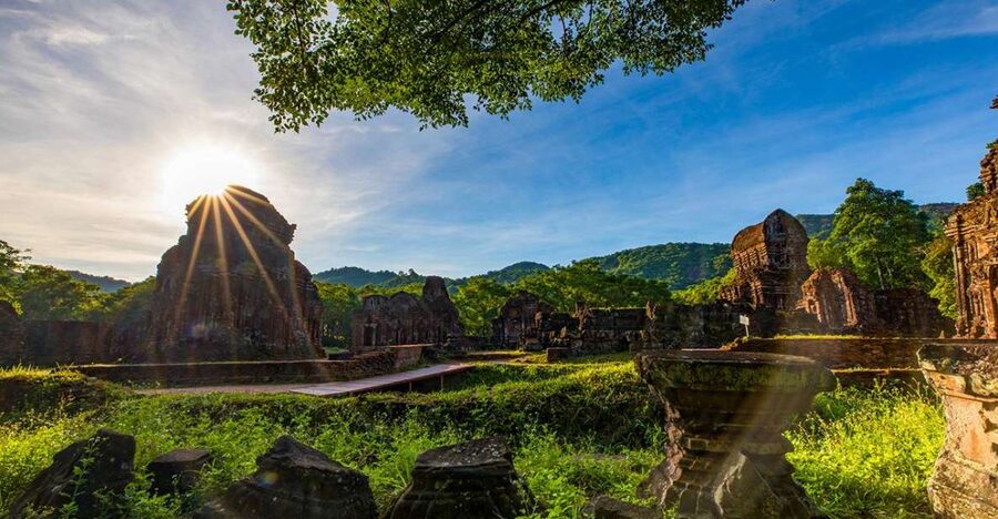 From Hoi An: Day Tour of My Son Temples and Marble Mountain - Why these two sites work well together