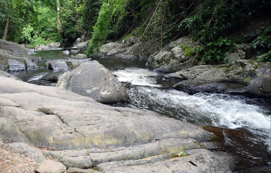 From Hua Hin: Pala U Waterfall and Huay Mongkol Temple Tour - Who will enjoy this tour most