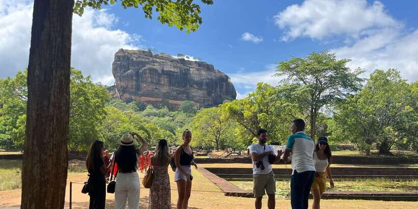 From Kandy: Sigiriya and Dambulla Day Trip - Leaving Kandy for Sigiriya