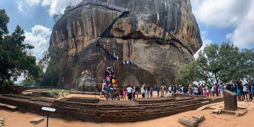 From Kandy: Sigiriya, Dambulla and Minneriya Private Tour - Climbing Sigiriya Rock Fortress