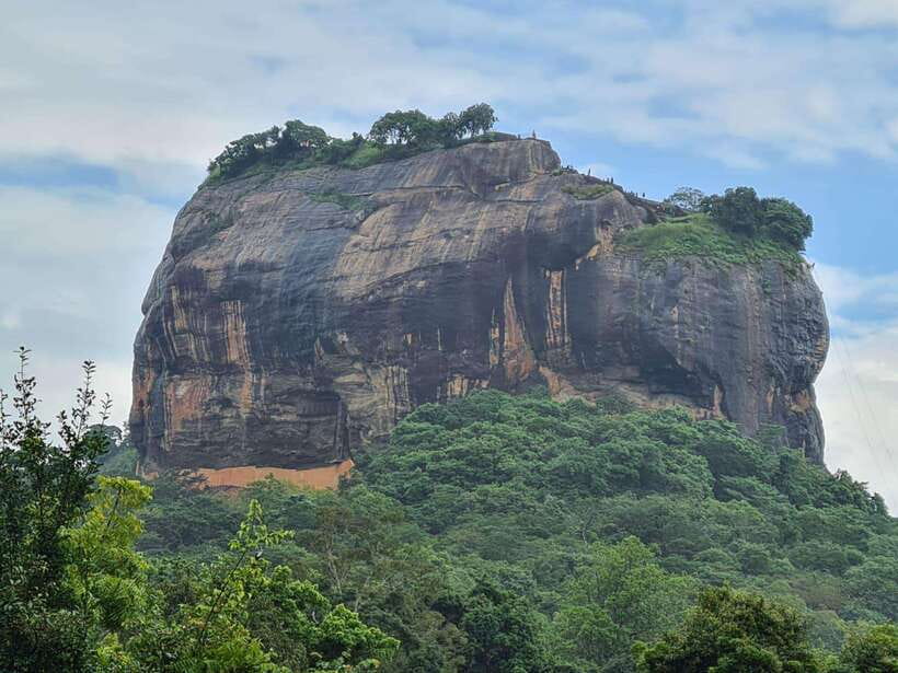 From Kandy: Sigiriya Rock Dambulla & Minneriya Jeep Safari - Key points to know before booking