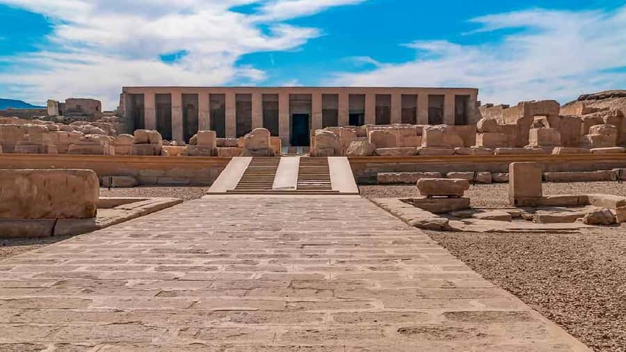 From Luxor: Abydos & Dendera Temples on a Private Day Tour. - Who should book this tour?