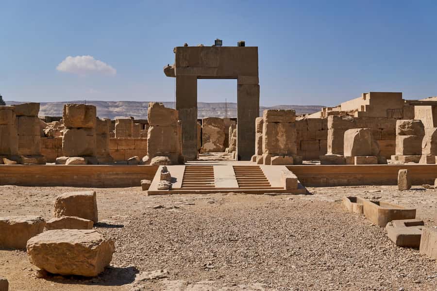 From Luxor: Day Trip to Dendera & Abydos Temples with Guide - The return drive and dinner back in Luxor