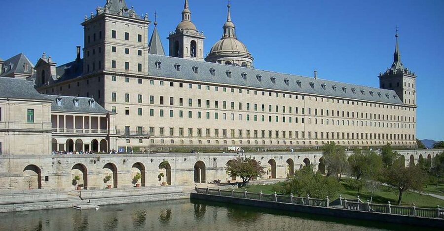 From Madrid: Escorial Monastery & Valley of the Fallen Trip - Why El Escorial makes this trip worthwhile