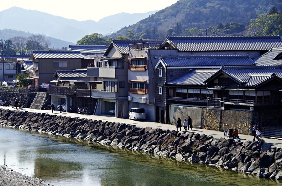 From Nagoya: Ise’s Sacred Shrines and Captivating Coastlines - Meoto Iwa and the coast of Ise Bay