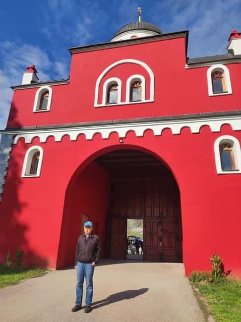 From Novi Sad: Sremski Karlovci and Krusedol Monastery Tour - Krušedol Monastery on Fruška Gora