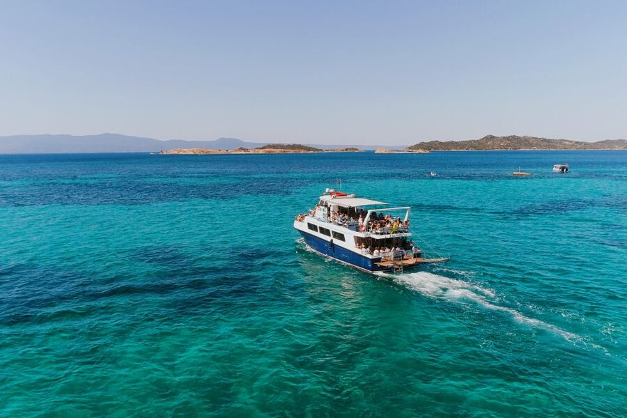 From Ouranoupolis: Cruise to Mount Athos Monasteries - The 500-meter rule changes what you see