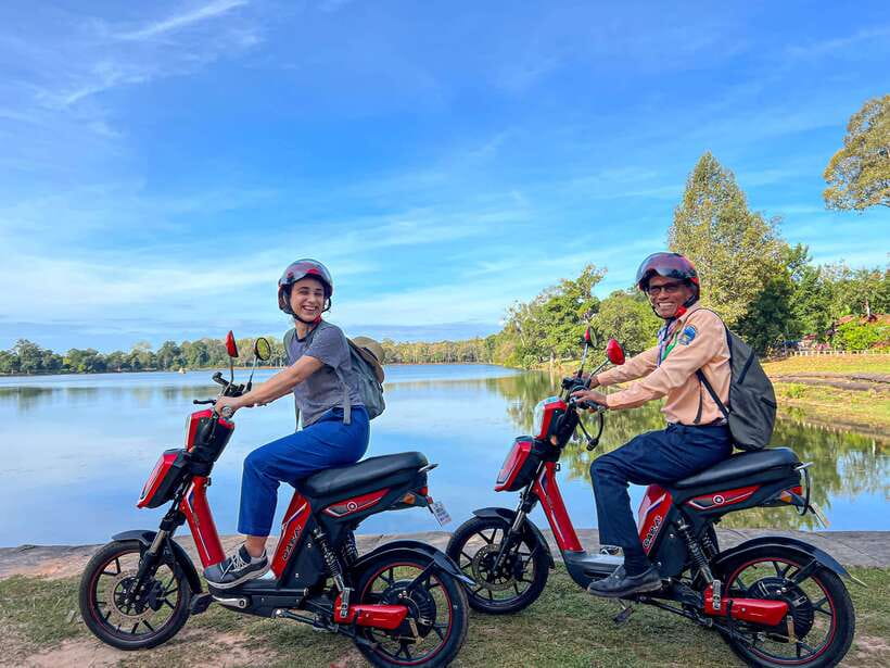 From Siem Reap: Angkor Wat Sunrise and Temples E-Bike Tour - 4:40 am to the reflecting pool at Angkor Wat