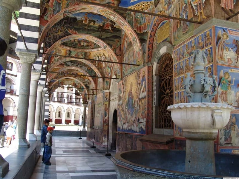 From Sofia: 7 Rila Lakes and Rila Monastery Extended Trip - How to plan your lake hike