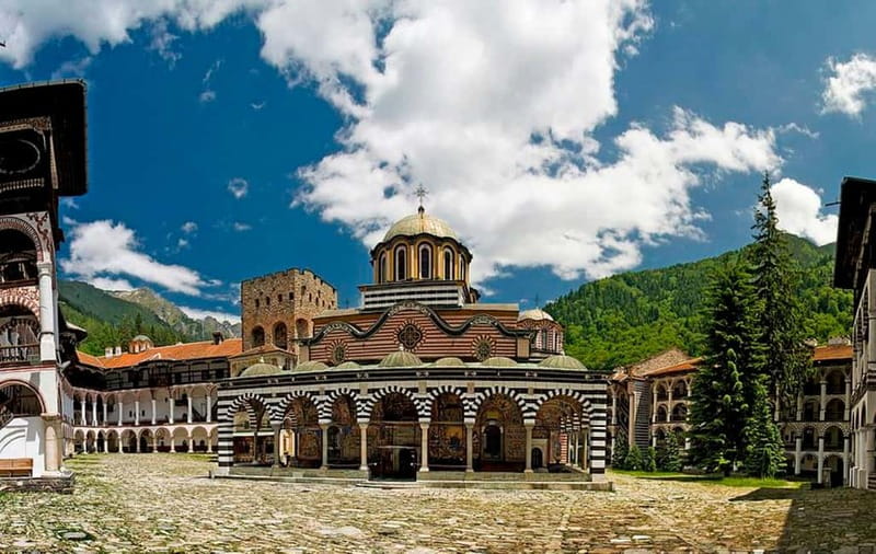 From Sofia: 7 Rila Lakes and Rila Monastery Extended Trip - Who should book this experience?