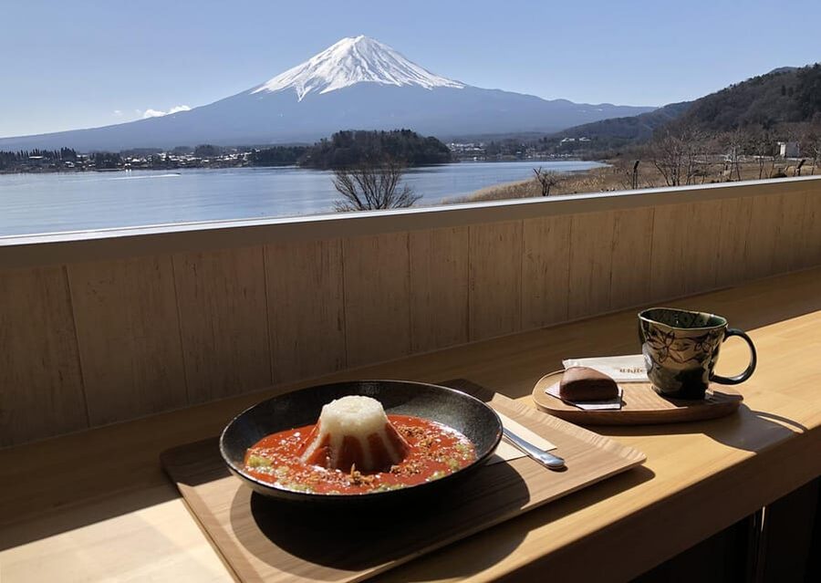 From Tokyo: Fuji Mountain Area - FujiQ - Lake Kawaguchiko - Chureito Pagoda - The Vehicle Makes the Long Day Easier