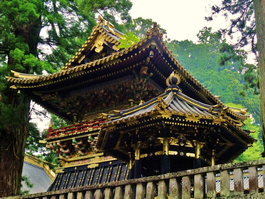 From Tokyo: Guided Day Trip to Nikko World Heritage Sites - Meeting the bus near the Shinjuku LOVE sculpture