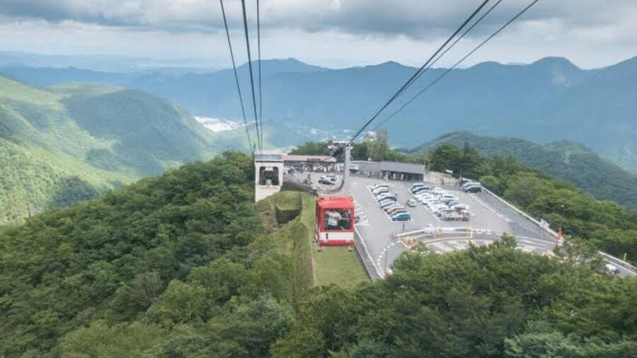 From Tokyo: Nikko World Heritage Full Day Private Tour - Kanmangafuchi Abyss: a quieter hour beside the river