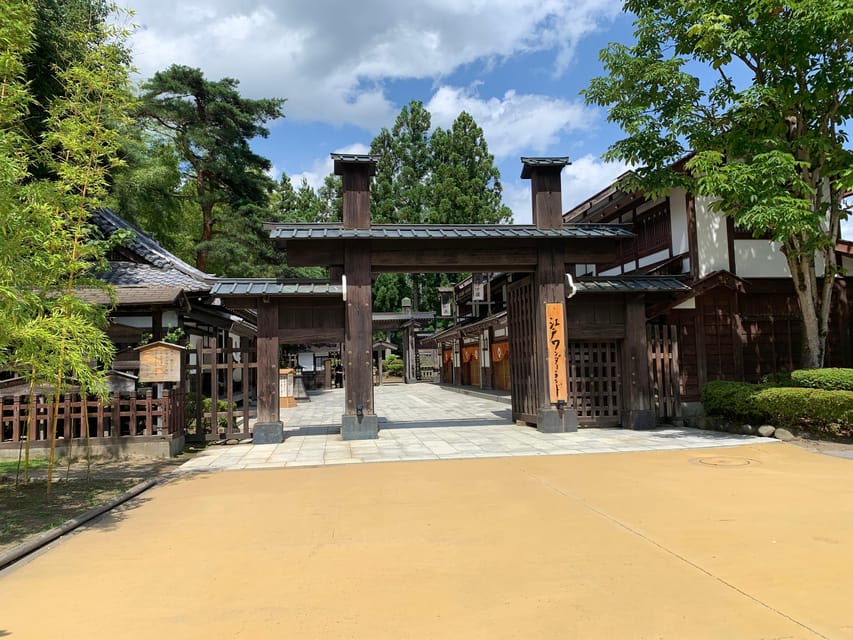 From Tokyo: Private Nikko World Heritage Sights Day Trip - What the guides add to the day