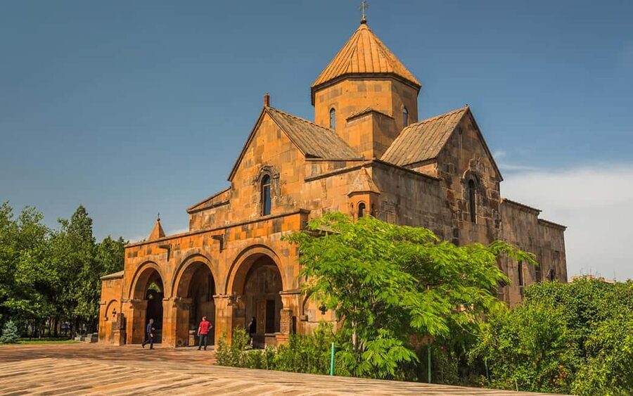 From Yerevan: Echmiadzin cathedral and Zvartnots temple - Why Echmiadzin makes a strong first stop