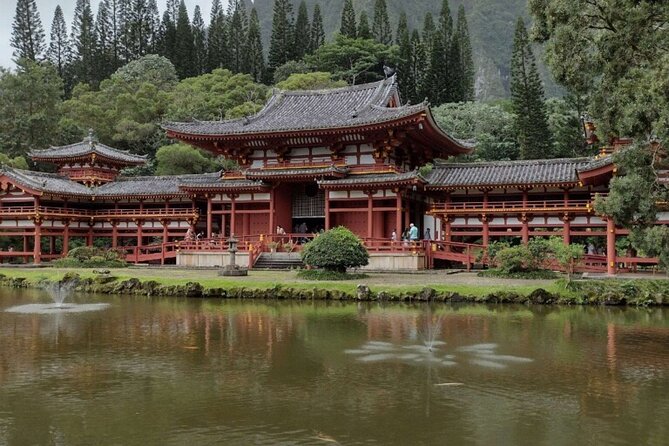 Full Day Oahu Tour with Byodo Temple & Waimea Waterfalls - Starting from Waikiki before 7 a.m.