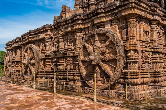 Full Day Tour of Konark Temple and Puri - Dress rules are a real part of the planning