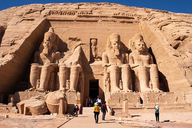 Full Day Tour to Abu Simbel Temples from Aswan - Arriving at the Abu Simbel Temple Complex