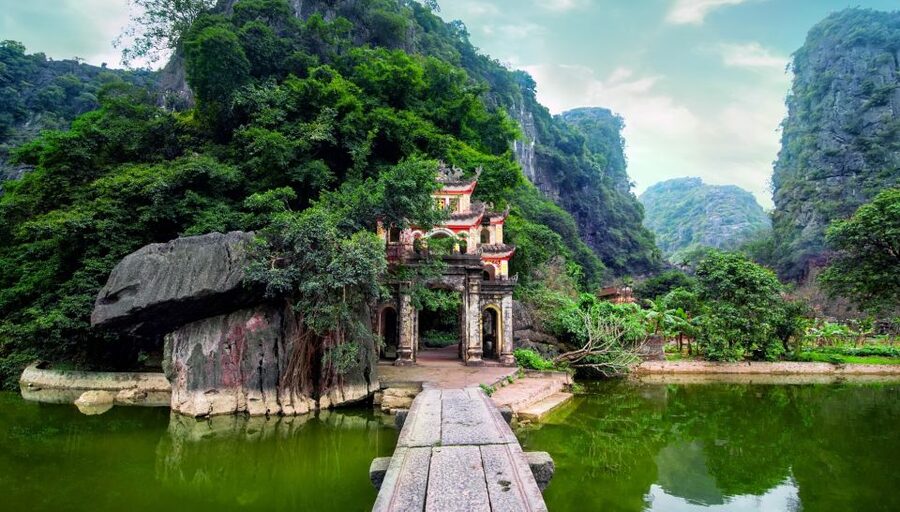Full Day Trang An, Bich Dong Pagoda, Biking & Family Visit - Why this Ninh Binh day trip works