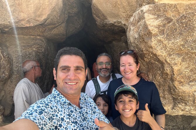 Giza Epic Adventure: Pyramids, Sphinx & Khafre’s Valley Temple - Who should book this half-day experience?