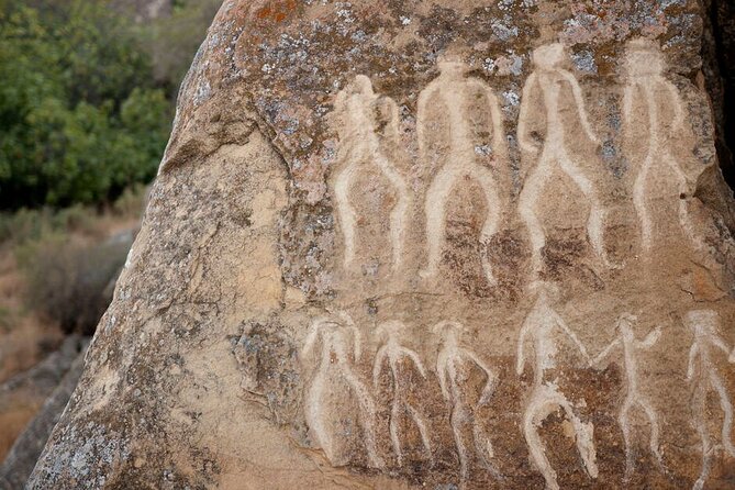 Gobustan-Mud Volcan-Fire Temple and Mountain Tour/Entrance inc - Guides, vehicles, and the pace of the day