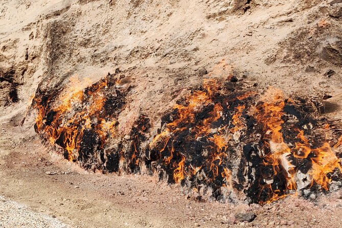 Gobustan, Mud volcanoes, Fire temple, Fire mountain PRIVATE TOUR - Ateshgah Fire Temple and the stories of sacred flame
